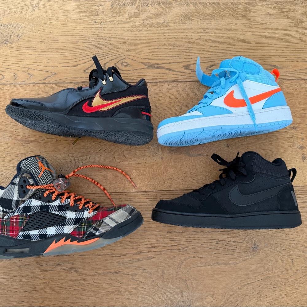 Nike Sneakers Set - size 6